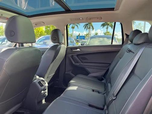 2020 Volkswagen Tiguan 2.0T SEL
