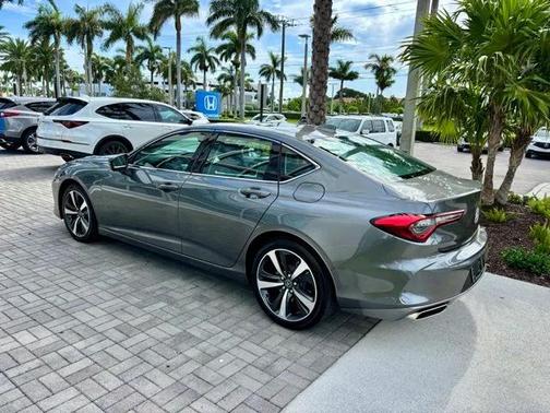 2025 Acura TLX Technology