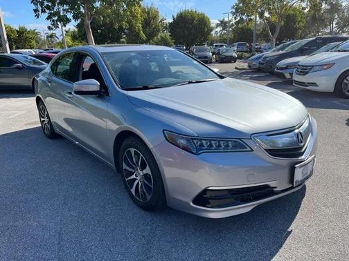 2017 Acura TLX w/Technology Package