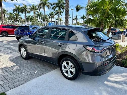 2023 Honda HR-V LX