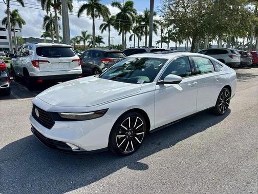 2025 Honda Accord Hybrid Touring