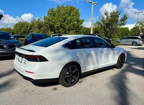 2025 Honda Accord Hybrid Base