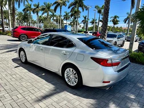 2017 Lexus ES 350 Base