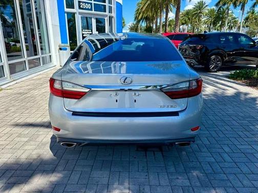 2017 Lexus ES 350 Base