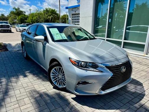 2017 Lexus ES 350 Base