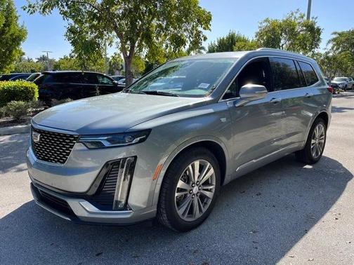 2023 Cadillac XT6 Premium Luxury FWD