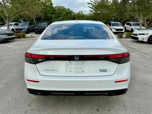 2025 Honda Accord Hybrid Touring