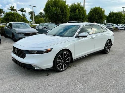 2025 Honda Accord Hybrid Touring