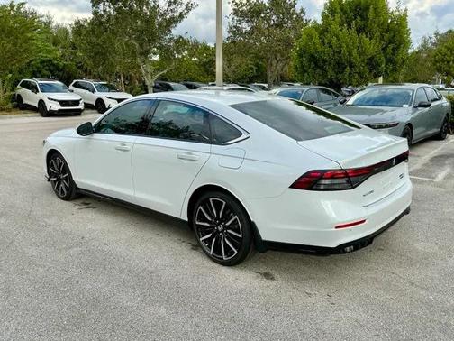 2025 Honda Accord Hybrid Touring