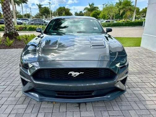 2020 Ford Mustang EcoBoost
