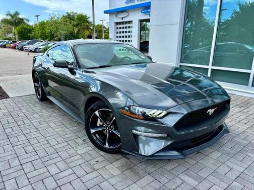 2020 Ford Mustang EcoBoost