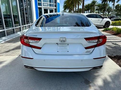 2022 Honda Accord Touring 2.0T