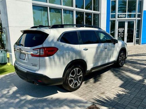 Crystal White Pearl 2023 Subaru Ascent Touring 7-Passenger