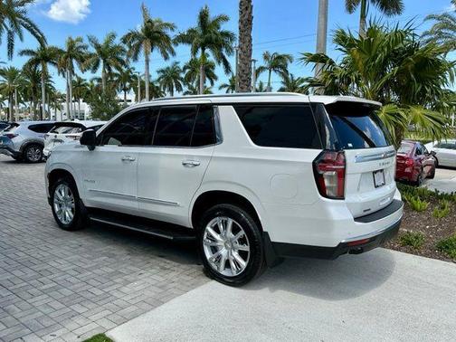 Iridescent Pearl Tricoat 2021 Chevrolet Tahoe 2WD High Country