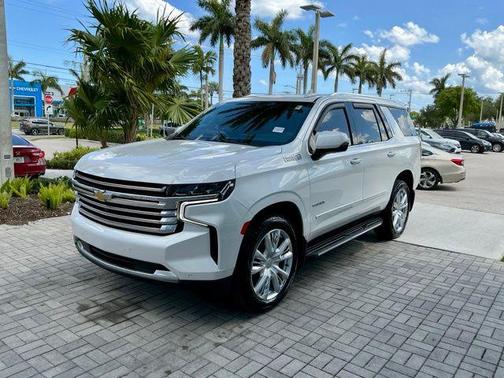 Iridescent Pearl Tricoat 2021 Chevrolet Tahoe 2WD High Country