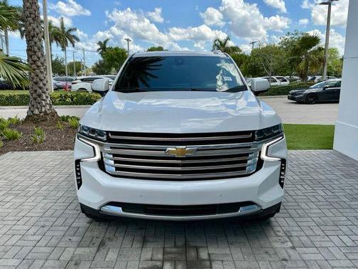 Iridescent Pearl Tricoat 2021 Chevrolet Tahoe 2WD High Country