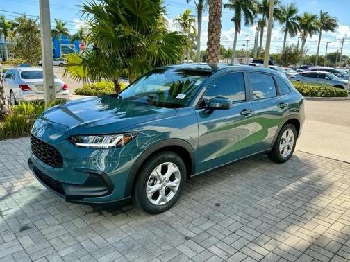 2024 Honda HR-V LX