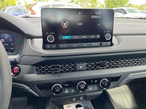 2024 Honda Accord LX 1.5T