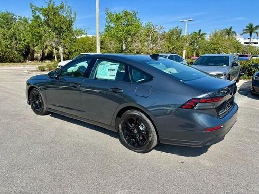 2025 Honda Accord Sport SE 1.5T