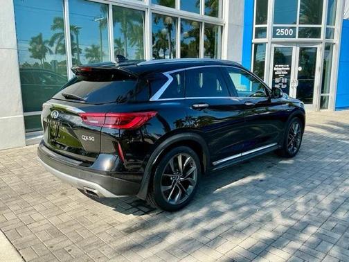 2019 INFINITI QX50 ESSENTIAL
