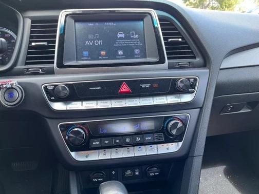 2019 Hyundai SONATA SEL