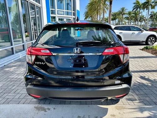 2022 Honda HR-V LX