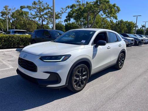 2025 Honda HR-V 2WD Sport