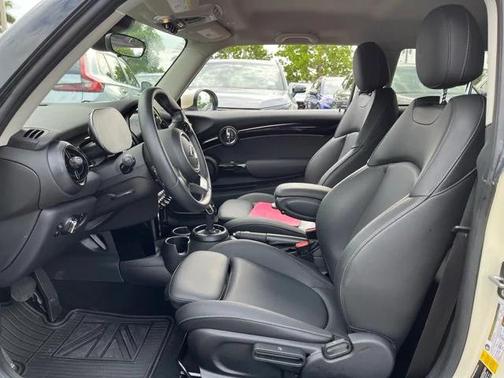 2022 MINI Hardtop Cooper S