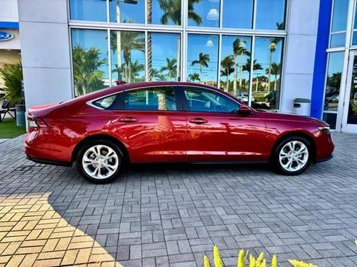 2025 Honda Accord LX 1.5T