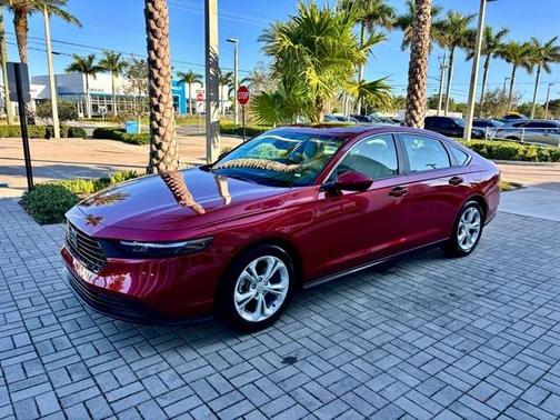 2025 Honda Accord LX 1.5T