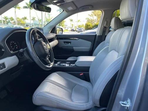 2023 Honda Pilot 2WD EX-L 8 Passenger