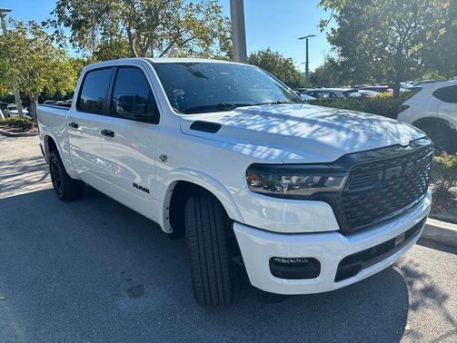 Bright White Clearcoat 2026 RAM 1500 Big Horn/Lone Star