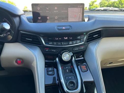 2024 Acura TLX Technology