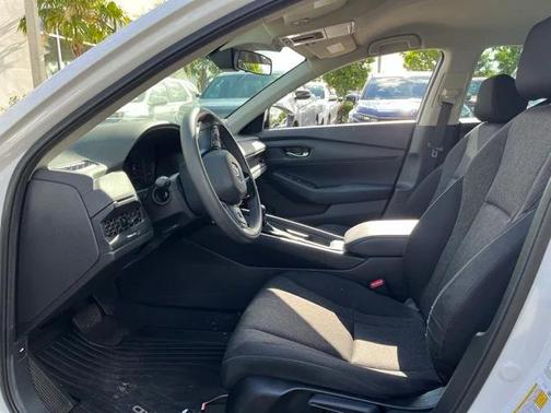 2023 Honda Accord LX 1.5T