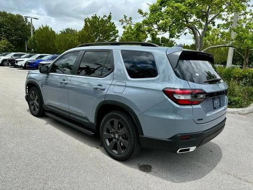 2025 Honda Pilot Sport