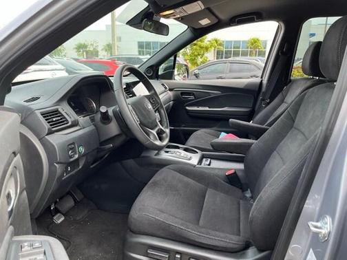 2022 Honda Pilot 2WD Sport
