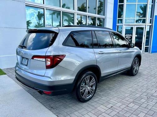 2022 Honda Pilot 2WD Sport