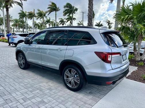 2022 Honda Pilot 2WD Sport
