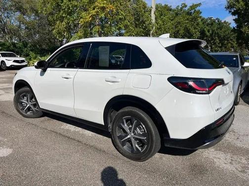 2023 Honda HR-V EX-L