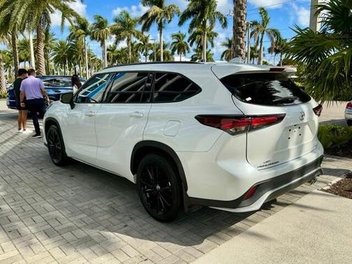 2024 Toyota Highlander XSE