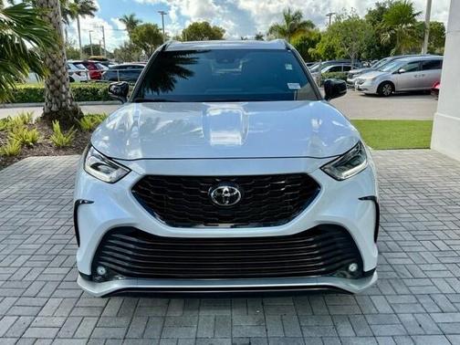 2024 Toyota Highlander XSE