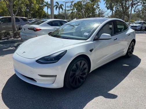 2023 Tesla Model 3 Performance