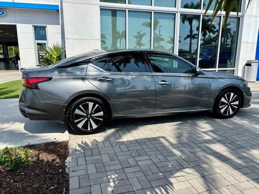 2020 Nissan Altima 2.5 SL