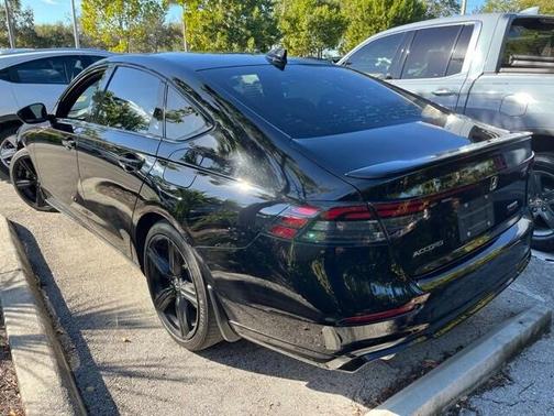 2023 Honda Accord Hybrid Sport-L