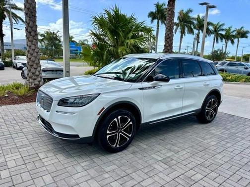 2022 Lincoln Corsair Standard