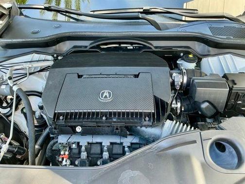 Platinum White Pearl 2023 Acura MDX Technology Package
