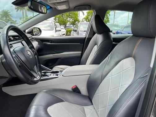 2018 Toyota Camry XLE