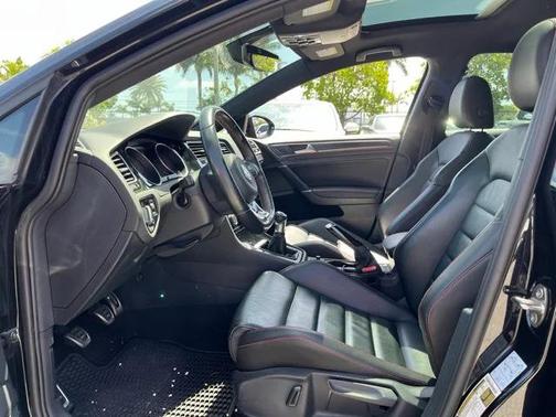 2021 Volkswagen Golf 1.4T TSI