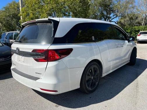 2024 Honda Odyssey Sport