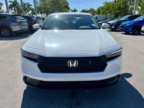 2025 Honda Accord LX 1.5T